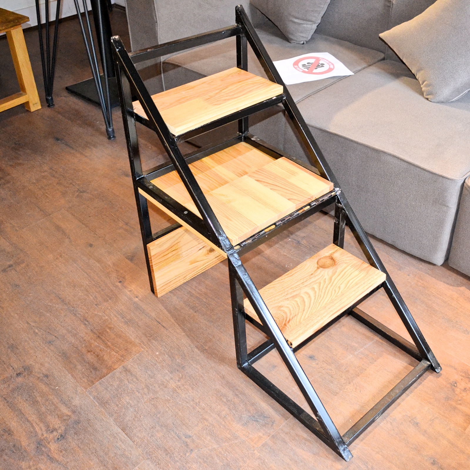 Rhinoland Foldable Ladder Chair